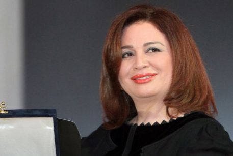 الهام شاهين تكشف أمراً خاصاً عن دنيا وايمي سمير غانم